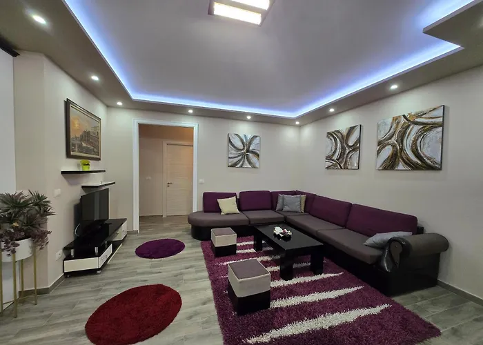 Sweet Apartment's * Lushnjë